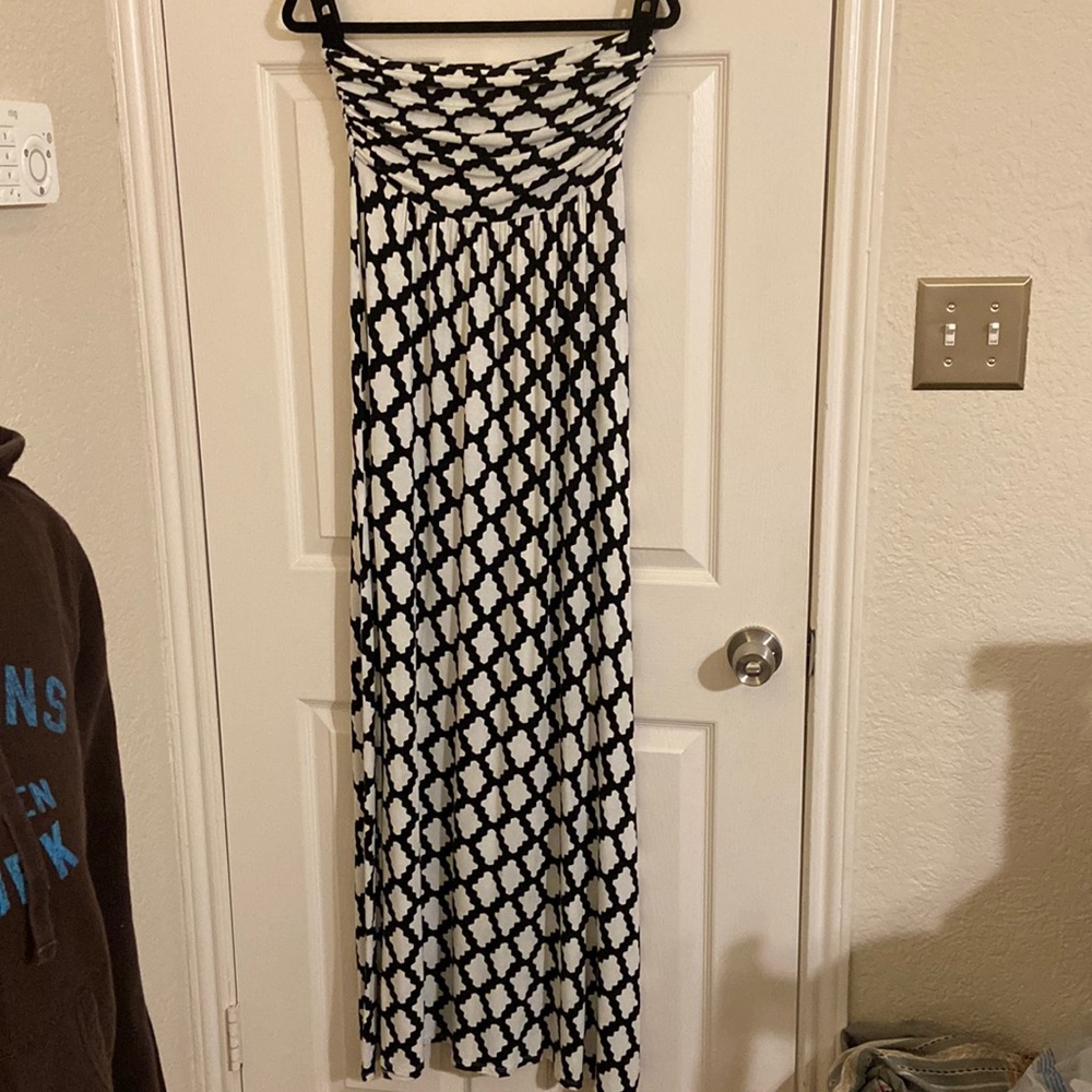 EUC Black and White Strapless Maxi Dress